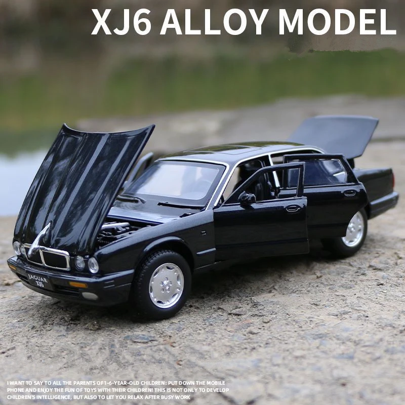 1:32 XJ6 Rafting Klasični Model Automobila Lijevanje pod Pritiskom Modeliranje Metalne Igračke Vozila Model Vozila Zbirka Zvuk Svjetlo Dječja Igračka Poklon