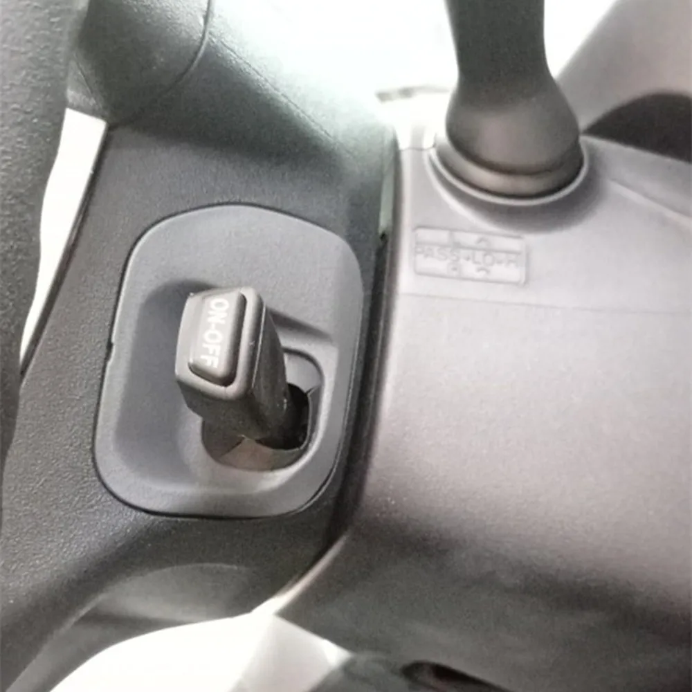 Novi poklopac prekidača cruise control za Toyotu PRIUS PLUG-IN HYBRID AQUA 45186-47030-C0 4518647030C0